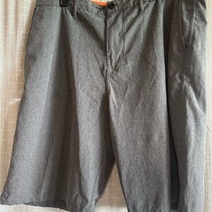 Hurley Men's Charcoal Gray Flat-Front Shorts